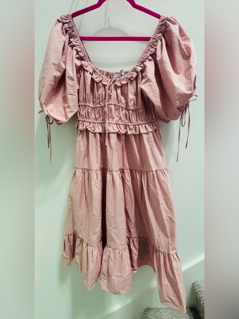 En Saison Dusty Pink Puff-Sleeve Tiered Dress